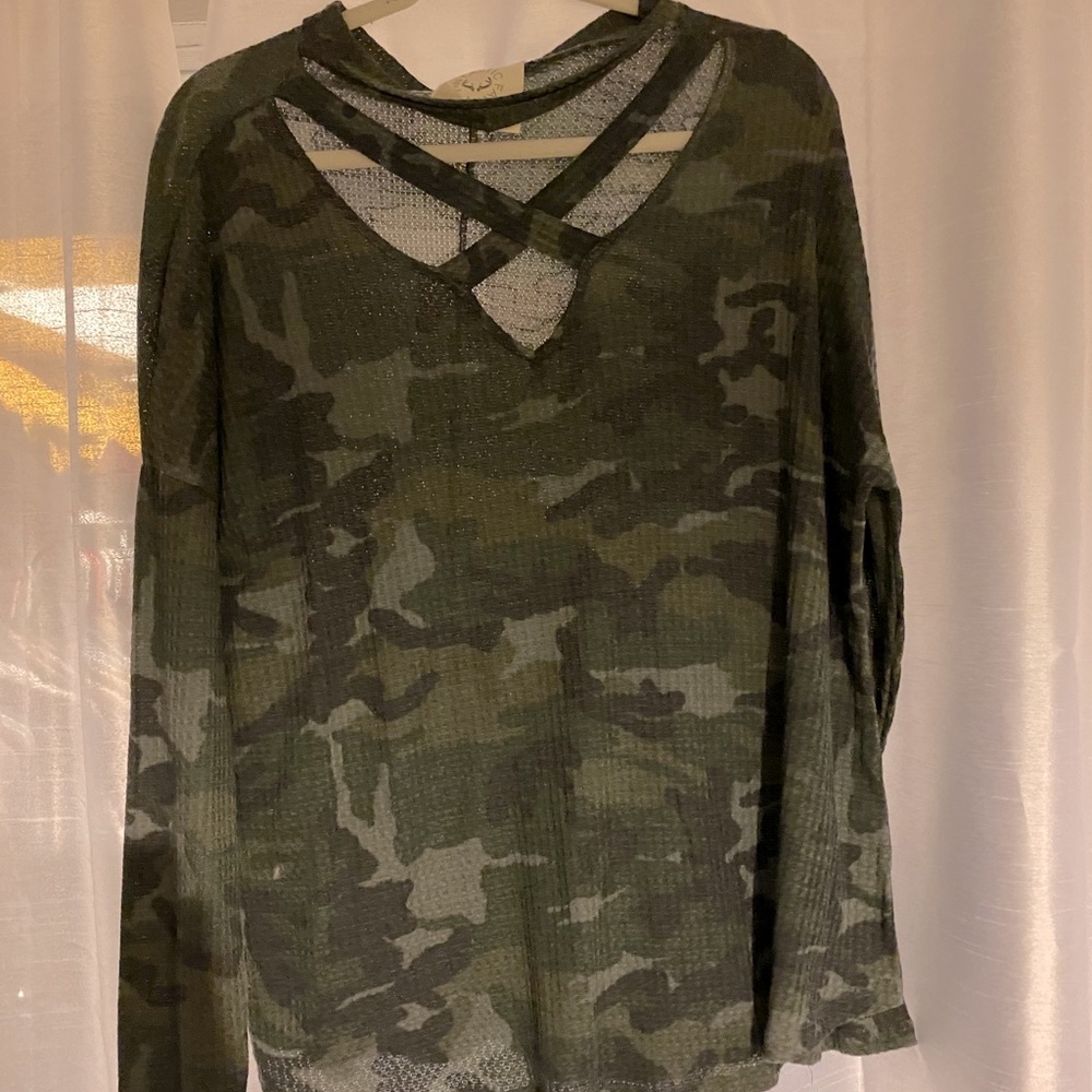 Long sleeve shirt